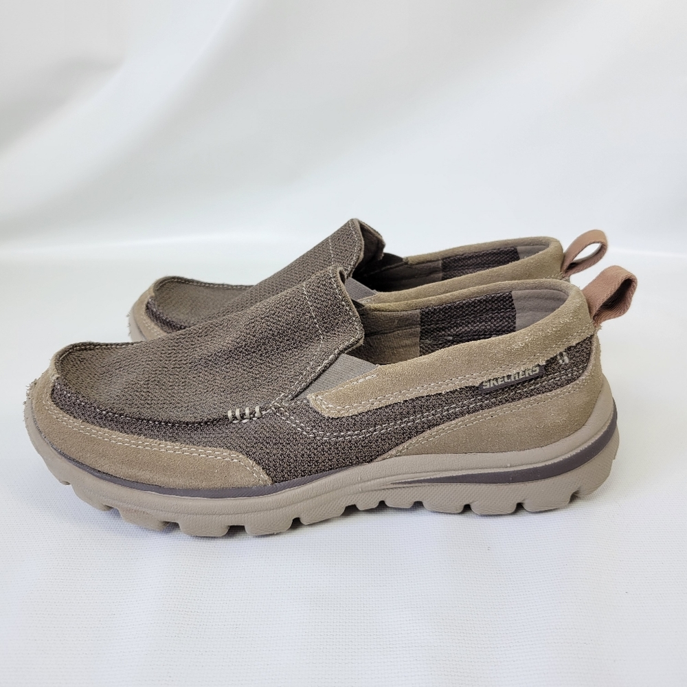 Skechers Slip On Lightweight Shoes Sz 7.5